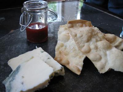 Rogue Creamery's Caveman Blue cheese served with flatbread and jam