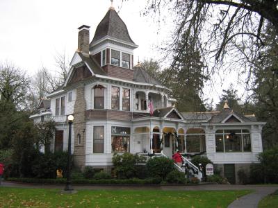 Deepwood House Christmas