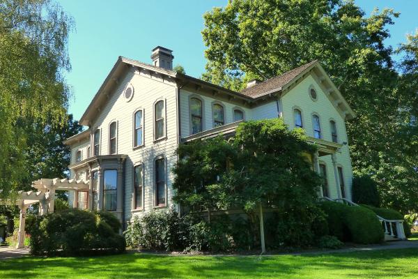 Bush House Museum and Bush's Pasture Park