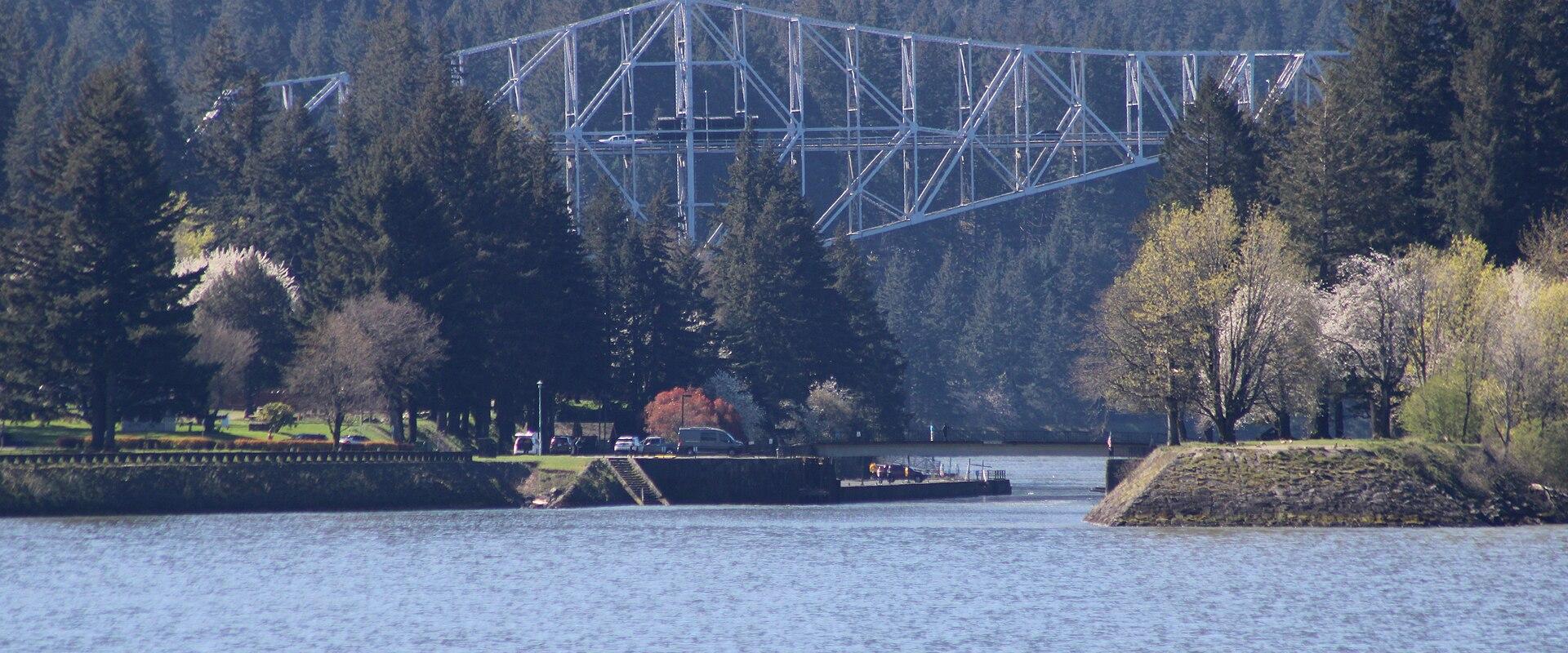 Cascade Locks