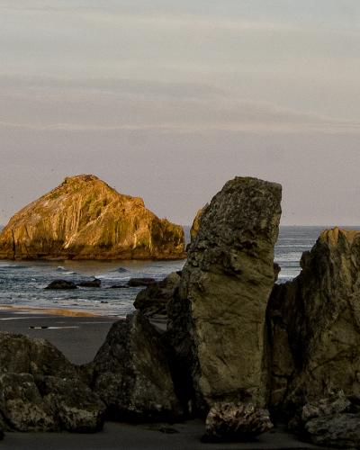 Face rock at Bandon Beach, Oregon (6836463245)