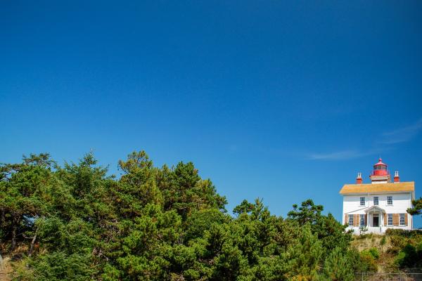 Yaquina Bay Lighthouse