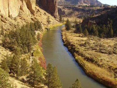 Smith Rock and the Crooked River in central Oregon