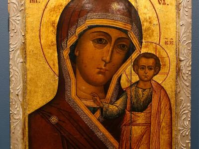 Mother of God of Kazan, 1700s, egg tempera on wood - Jordan Schnitzer Museum of Art, University of Oregon - Eugene, Oregon - DSC09257
