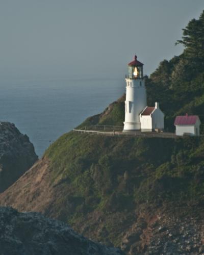 Heceta Head Light - middle distance